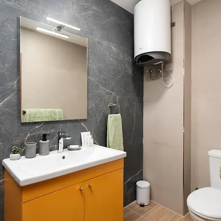 Trinity House With A Private Rooftop Pool Vakantiehuis Dingli