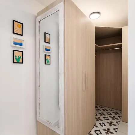 Vakantiehuis Trinity House With A Private Rooftop Pool Dingli